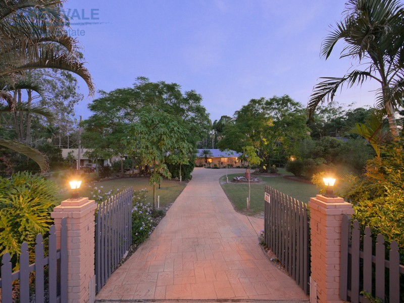 166 Forestdale Drive, Forestdale QLD 4118