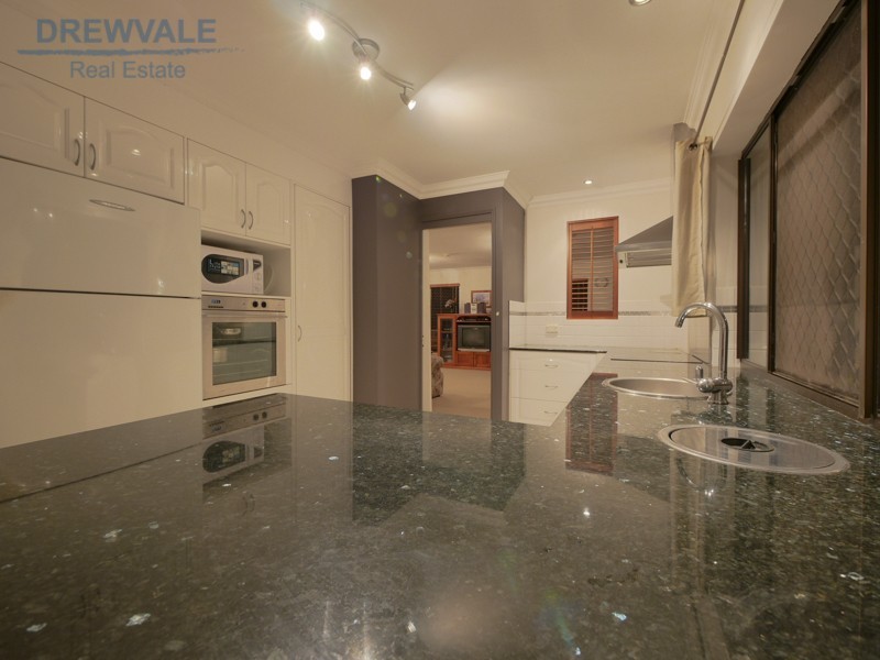 166 Forestdale Drive, Forestdale QLD 4118