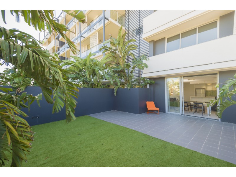 212/159 Logan Road, Woolloongabba QLD 4102