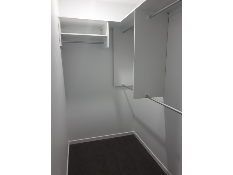 1/219 Eugaree St, Southport QLD 4215