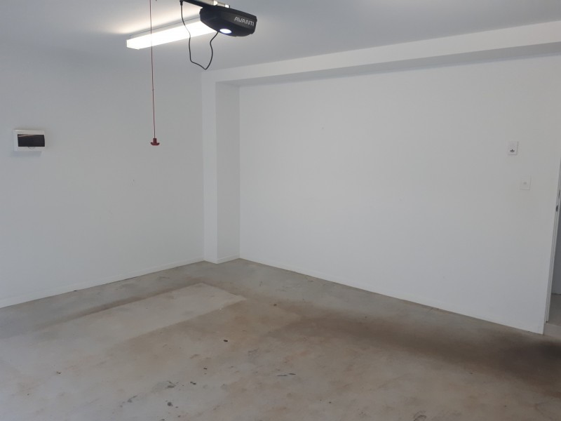 1/219 Eugaree St, Southport QLD 4215