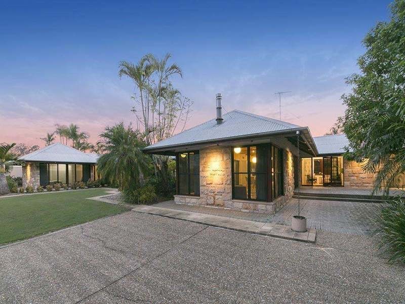 24 dance crescent eight mile plains, Eight Mile Plains QLD 4113