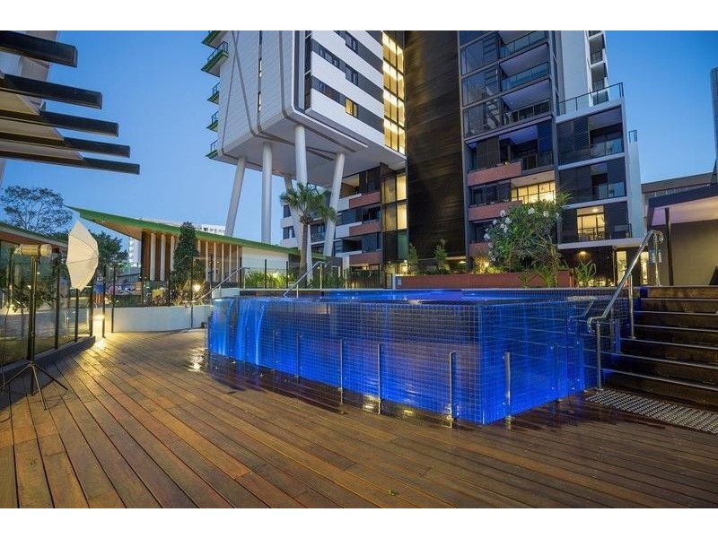 2035 Fully Furnished 1 Bedroom Apartment/9 Edmondstone street, South Brisbane QLD 4101
