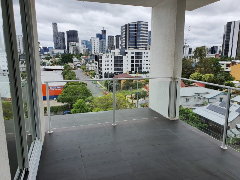 618/8 Bank Street, West End QLD 4101