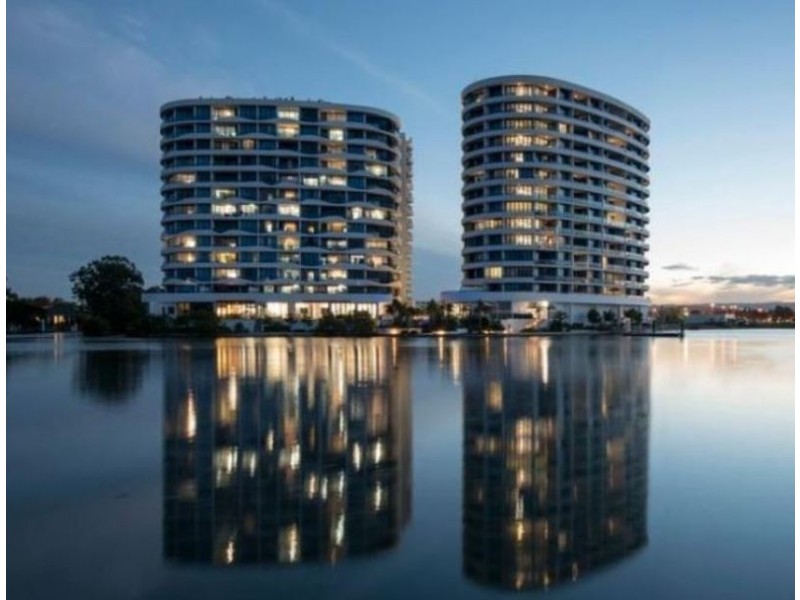 2108/5 Harbour Side Court, Biggera Waters QLD 4216