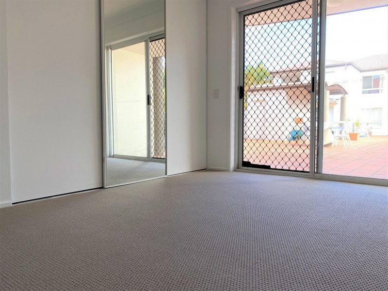 12 Lloyd Street, Southport QLD 4215