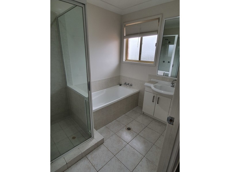 7/2 Brown Street, Labrador QLD 4215