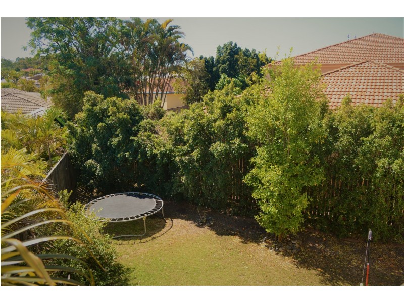 12/1-15 Santa Isobel Blvd, Pacific Pines QLD 4211