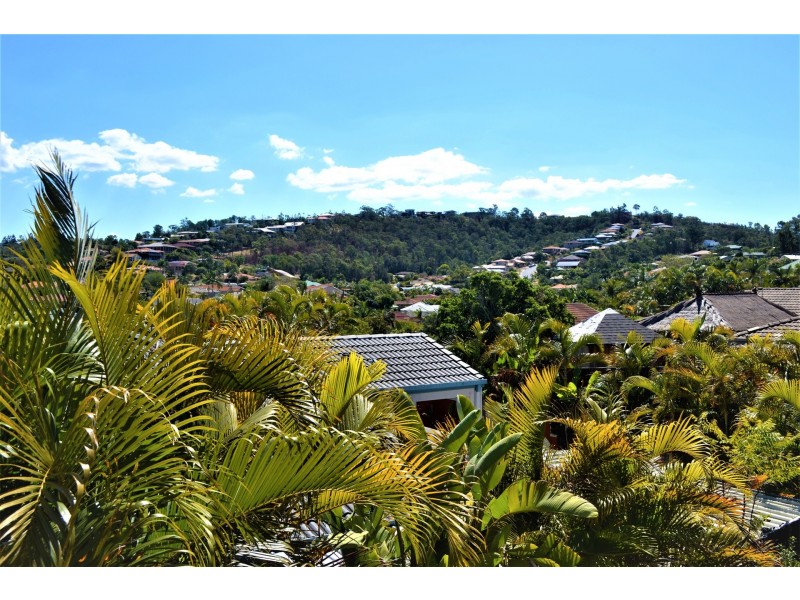 12/1-15 Santa Isobel Blvd, Pacific Pines QLD 4211