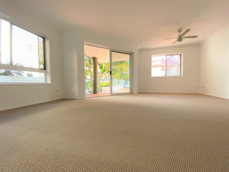 12 Lloyd Street, Southport QLD 4215