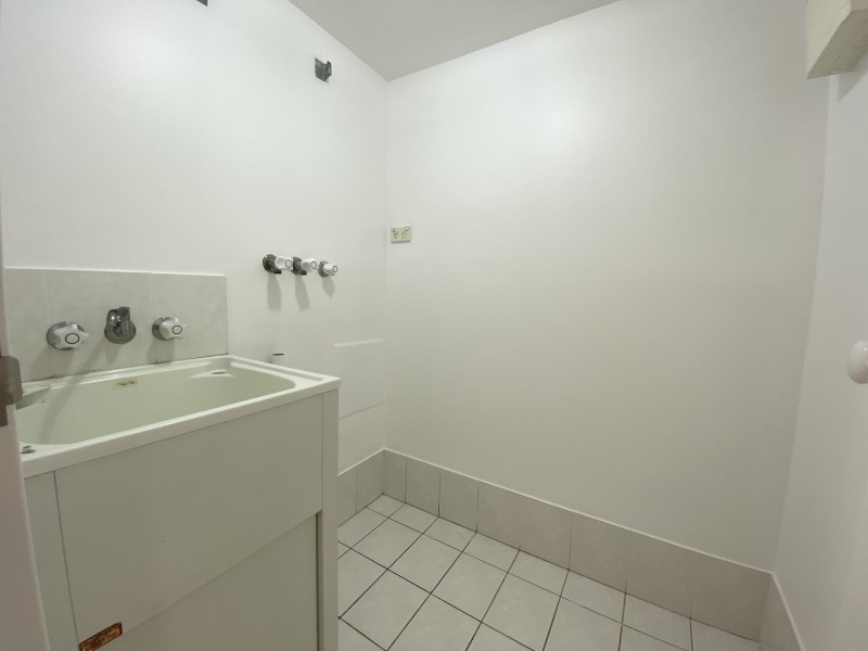 12 Lloyd Street, Southport QLD 4215