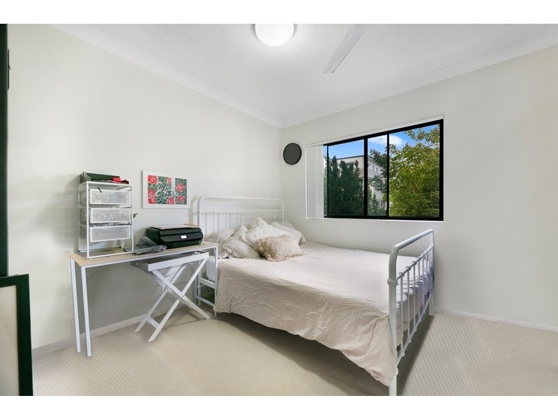21/1 Acacia Crt, Robina QLD 4226