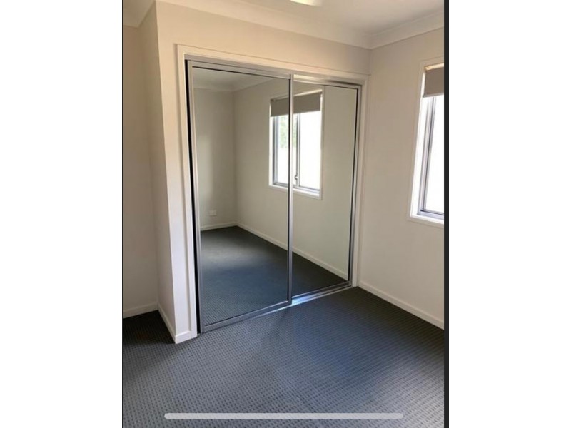 4/73 Centenary Drive North, Middlemount QLD 4746