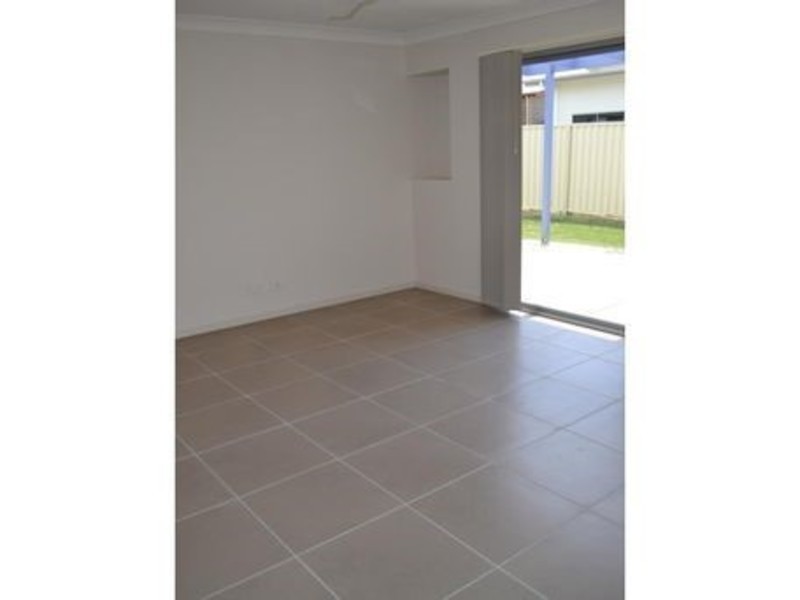 4/73 Centenary Drive North, Middlemount QLD 4746