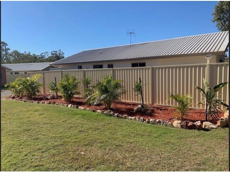 4/73 Centenary Drive North, Middlemount QLD 4746