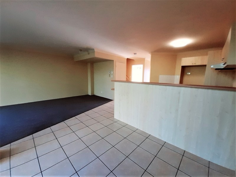 San Capistrano/1-15 Santa Isobel Blvd, Pacific Pines QLD 4211