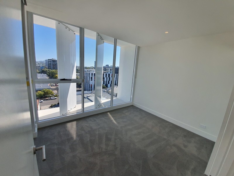 808/8 Bank Street, West End QLD 4101