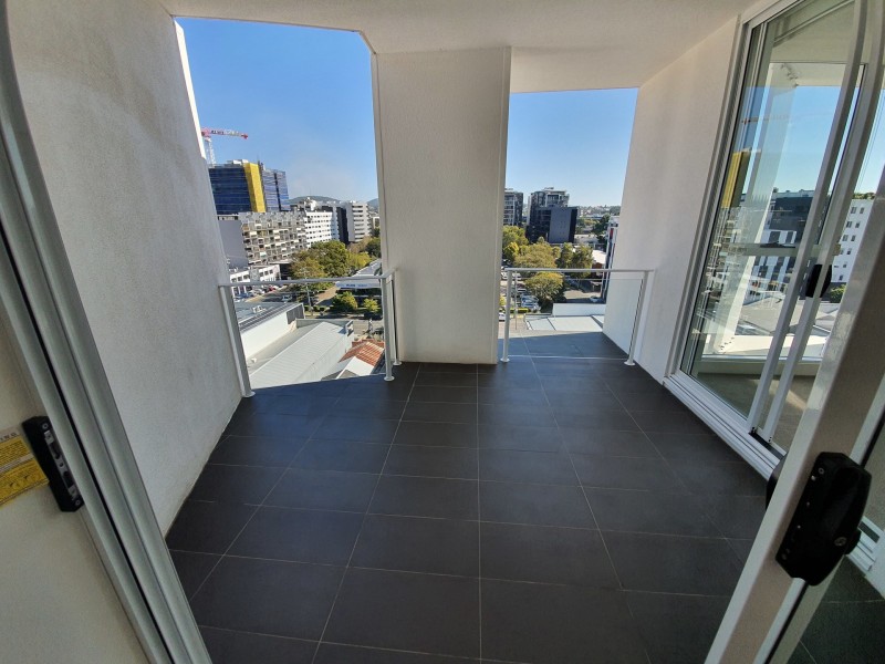 808/8 Bank Street, West End QLD 4101