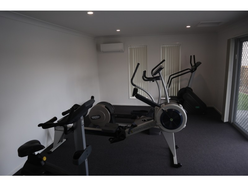 15/12 KIMBERLEY CLOSE, Redbank Plains QLD 4301