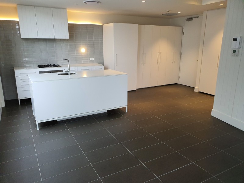 813/8 Bank Street, West End QLD 4101