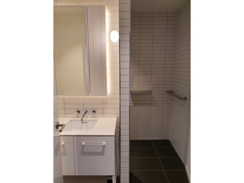 813/8 Bank Street, West End QLD 4101