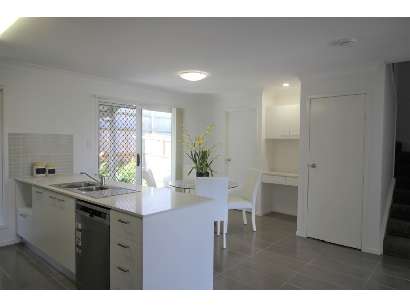 80/12 KIMBERLEY CLOSE, Redbank Plains QLD 4301