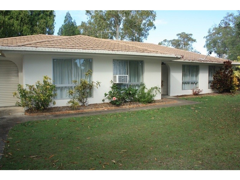 15 Scribner Ave, Forestdale QLD 4118