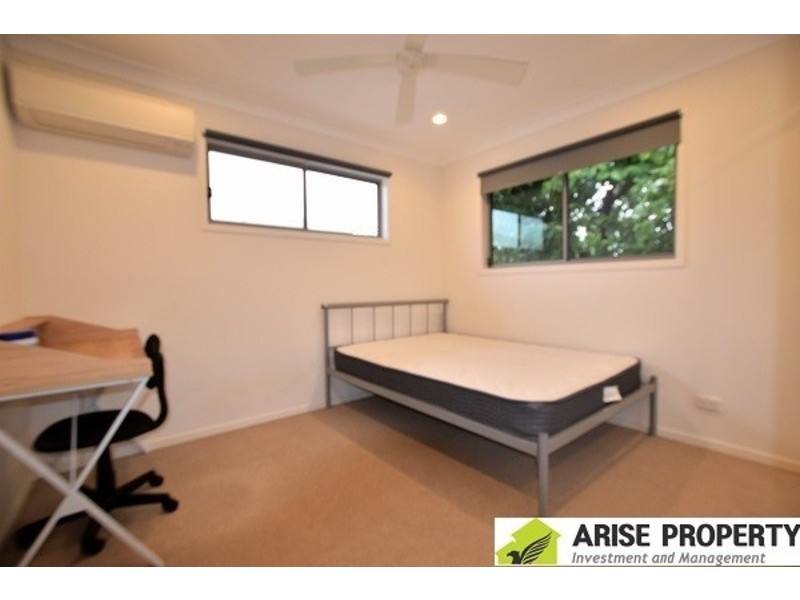 1/36 Bleasby Rd, Eight Mile Plains QLD 4113