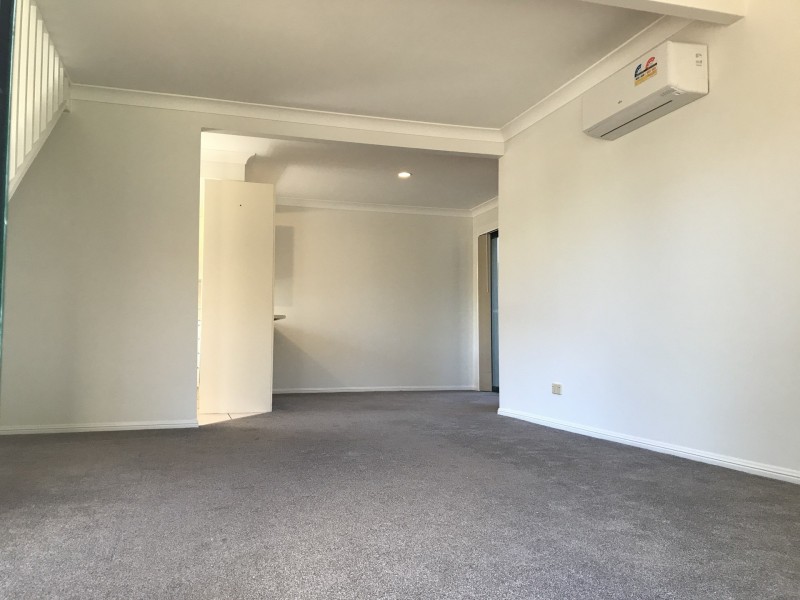 223 Middle Street, Cleveland QLD 4163