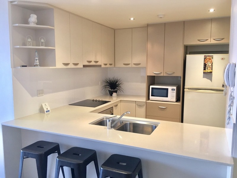 50 Old Burleigh Road, Surfers Paradise QLD 4217