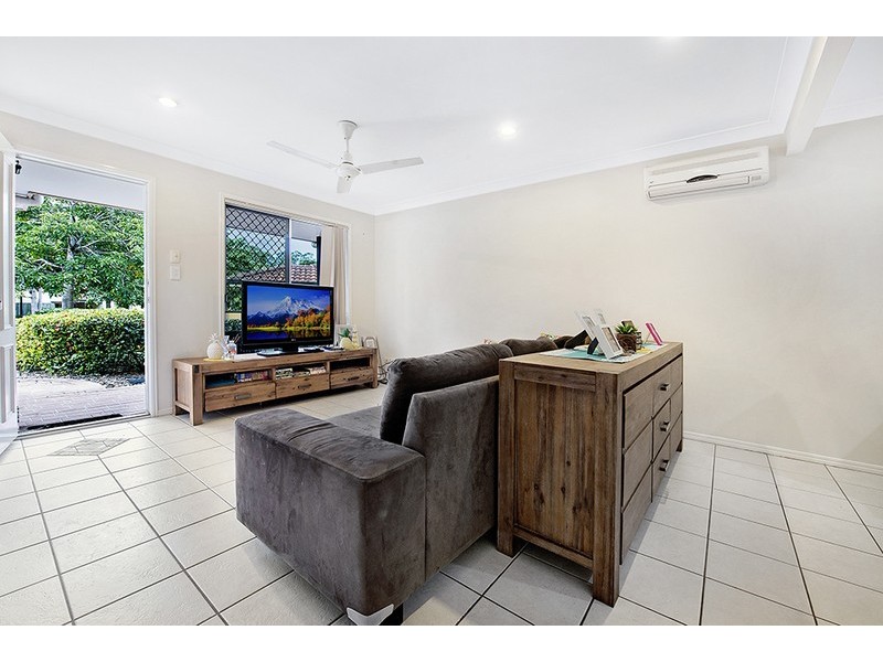 43 Bundabah Drive, Calamvale QLD 4116