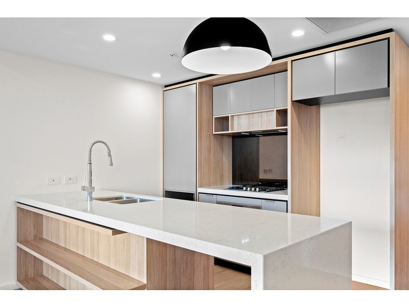201/17 Deshon street, Woolloongabba QLD 4102