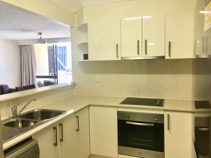 50 Old Burleigh Road, Surfers Paradise QLD 4217