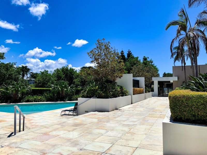 56/19 Lake Street, Varsity Lakes QLD 4227