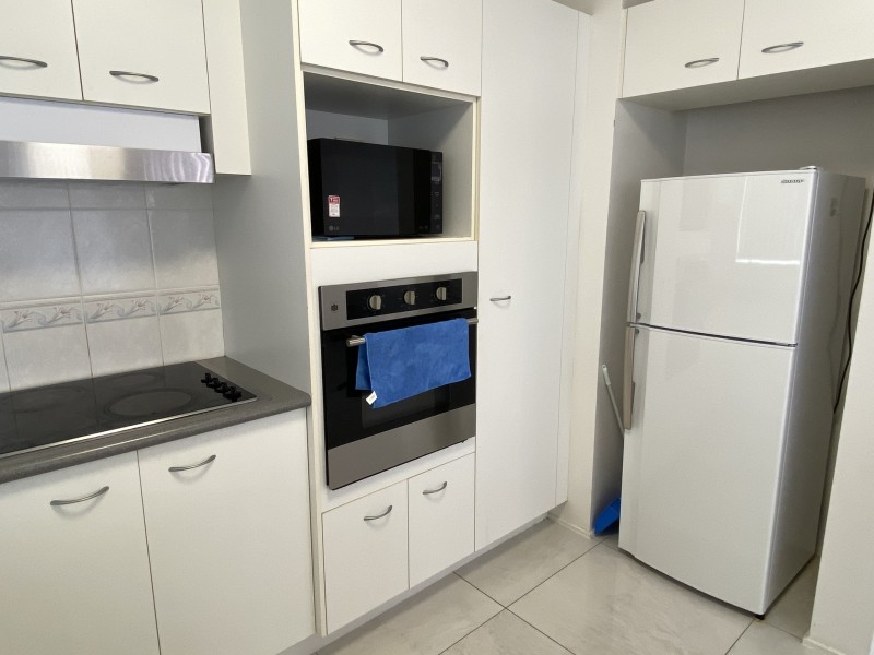 12 Lloyd Street, Southport QLD 4215