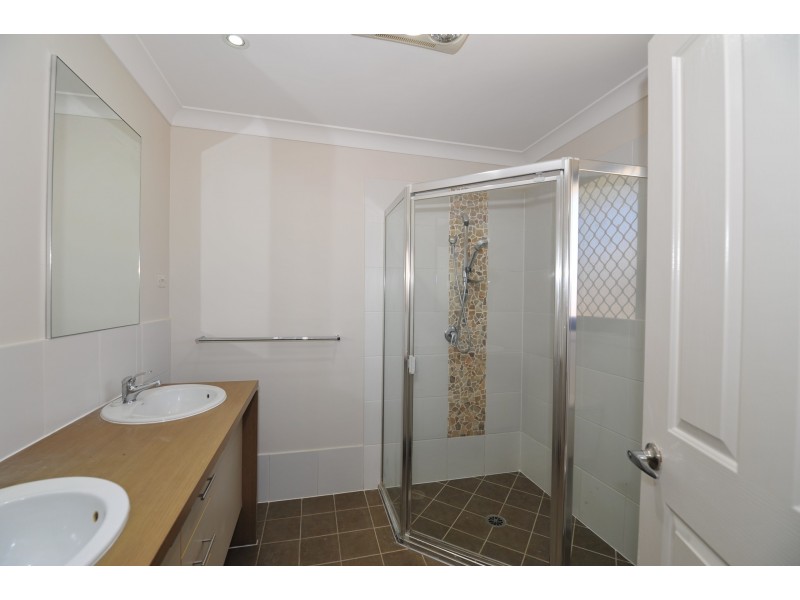33 Sheldon Street, Calamvale QLD 4116