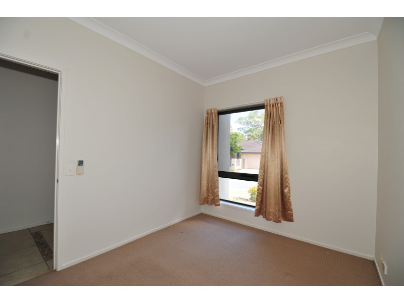 33 Sheldon Street, Calamvale QLD 4116