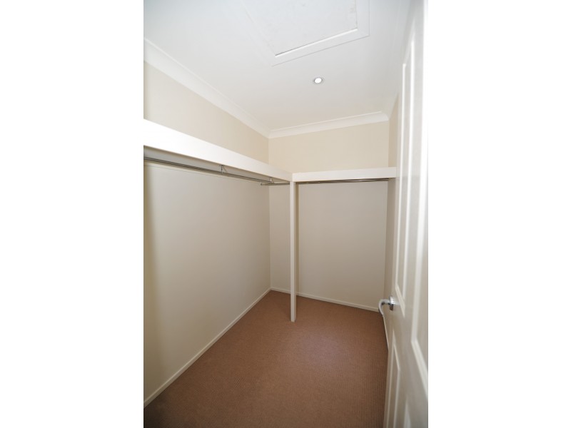 33 Sheldon Street, Calamvale QLD 4116