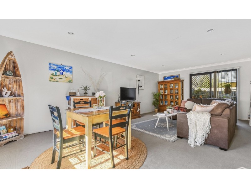 37/337 Spring Street, Kearneys Spring QLD 4350