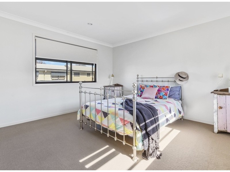 37/337 Spring Street, Kearneys Spring QLD 4350