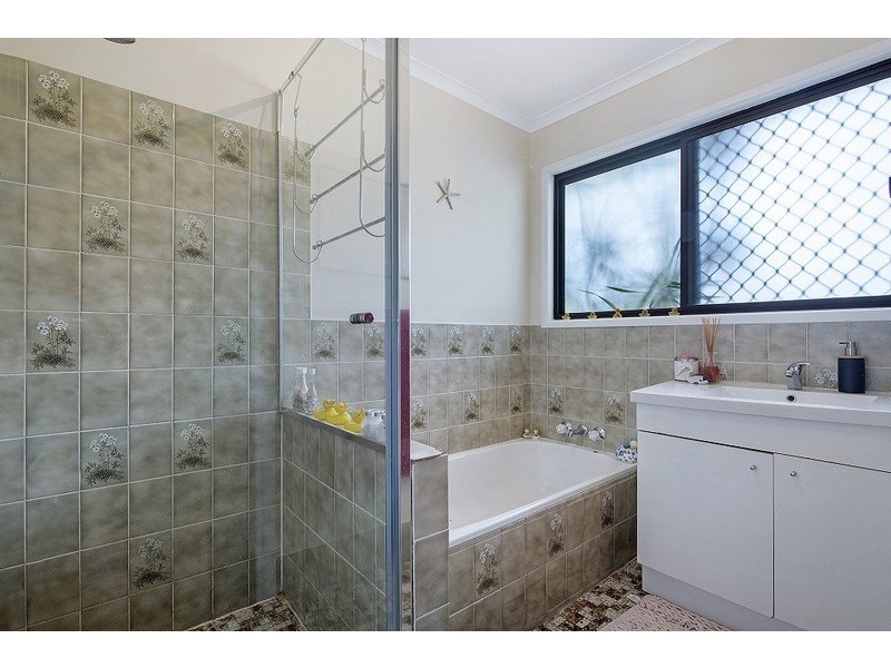 184 Browns Plains Road, Browns Plains QLD 4118