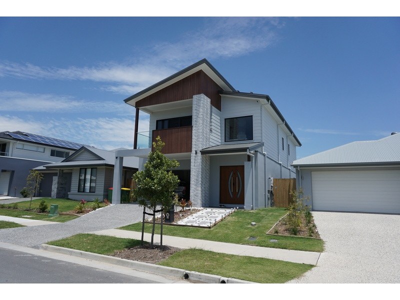 39 Forest Court, Helensvale QLD 4212