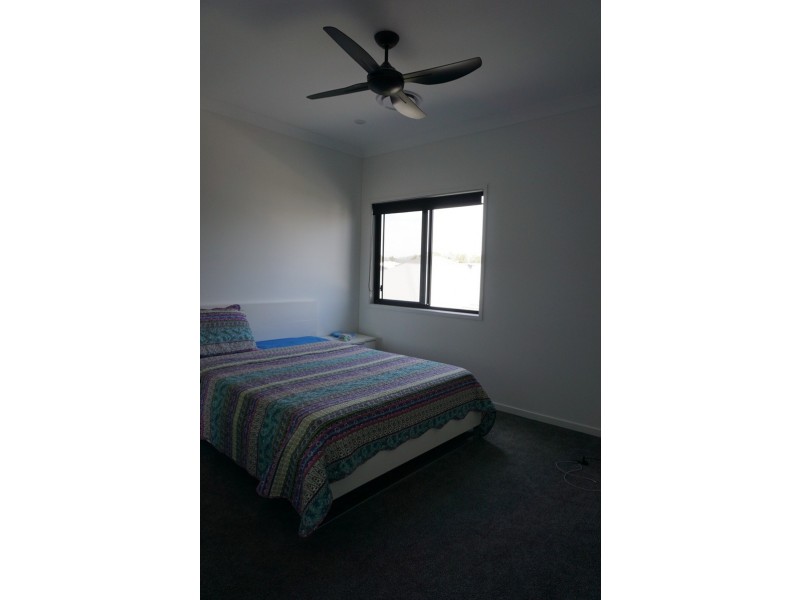 39 Forest Court, Helensvale QLD 4212