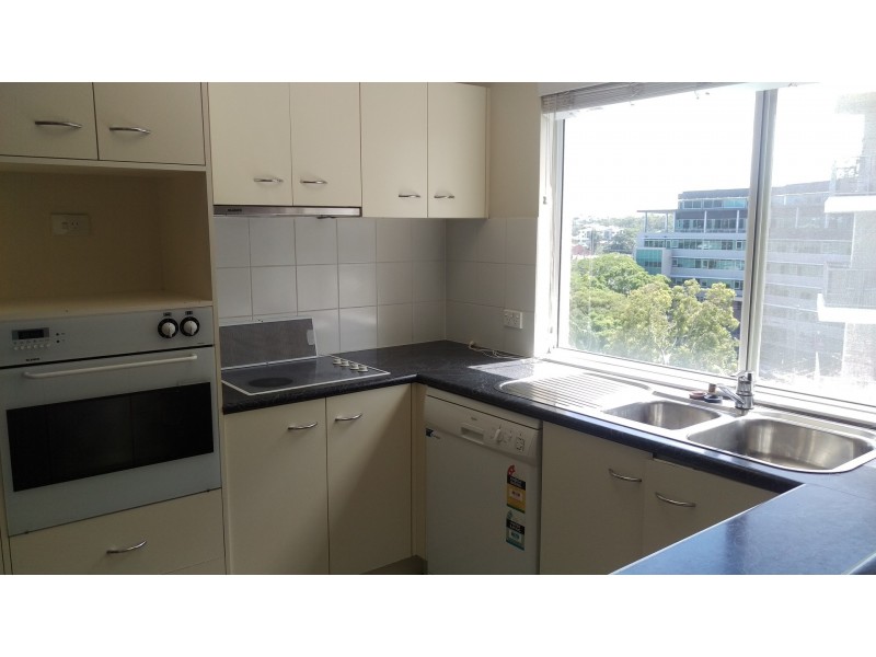 18 Dunmore Terrace, Auchenflower QLD 4066