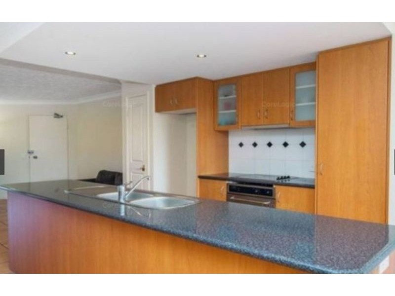 18/7 Johnston Street, Southport QLD 4215