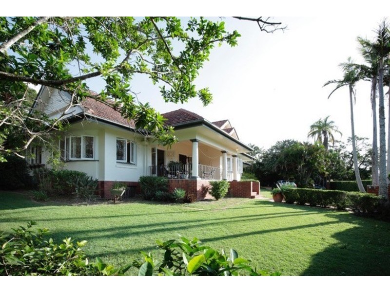 79 HIGHLAND TERRACE, St Lucia QLD 4067