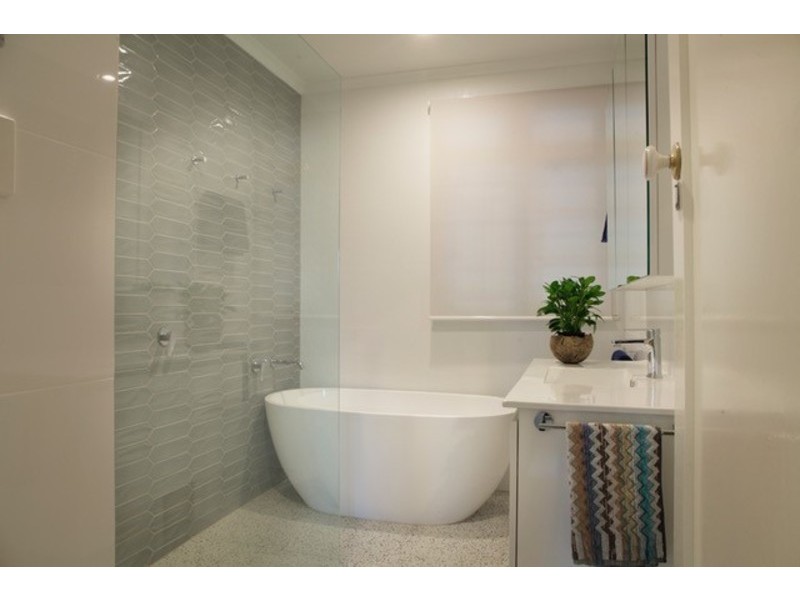 79 HIGHLAND TERRACE, St Lucia QLD 4067