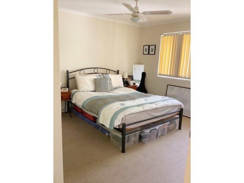 8-10 Lloyd Street, Southport QLD 4215