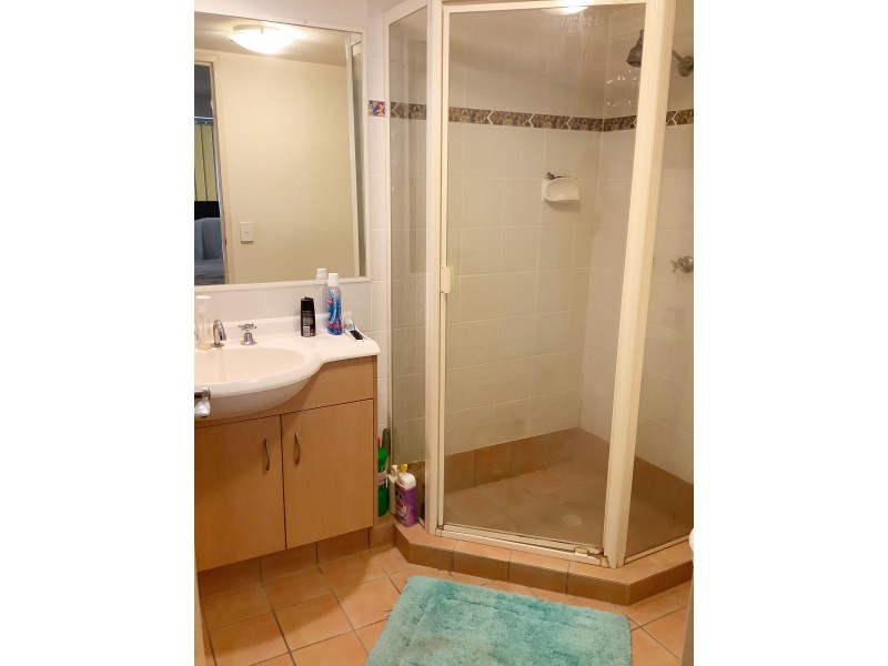 8-10 Lloyd Street, Southport QLD 4215