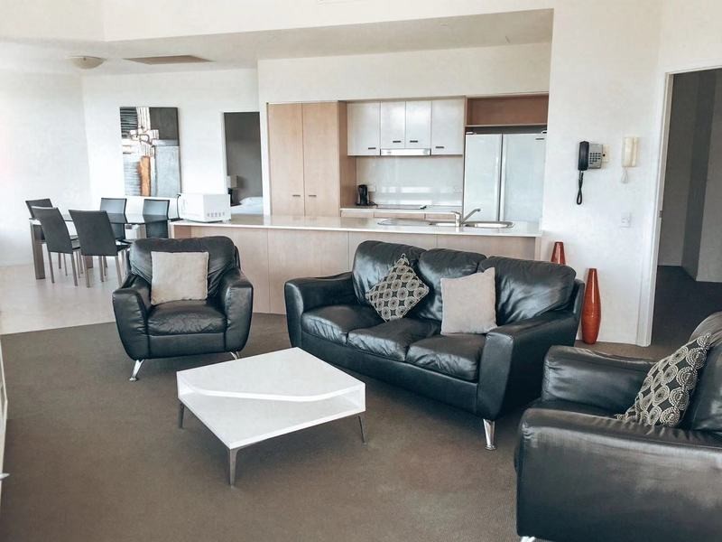 19/228 Varsity Parade, Varsity Lakes QLD 4227